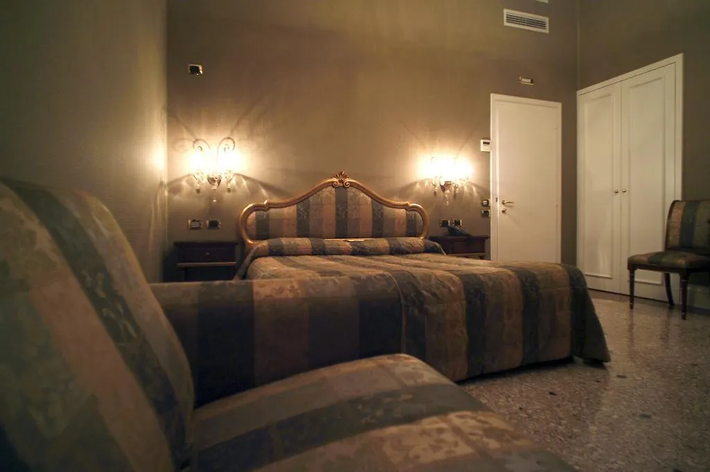 Ca' Gottardi Bed & Breakfast Venice